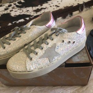 Golden Goose Sneakers size 40